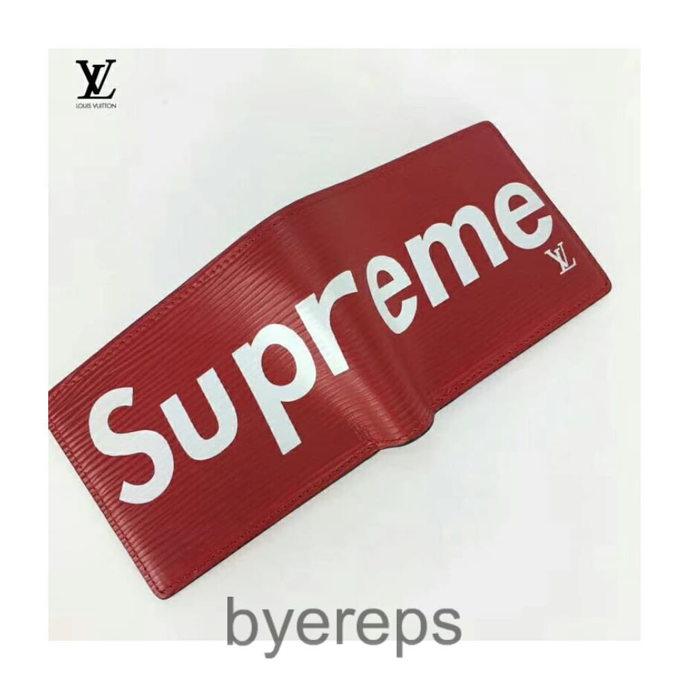 Supreme x LV Wallet