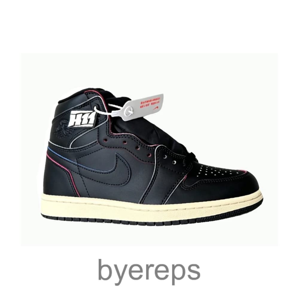 Air Jordan 1 High OG Black/Muslin