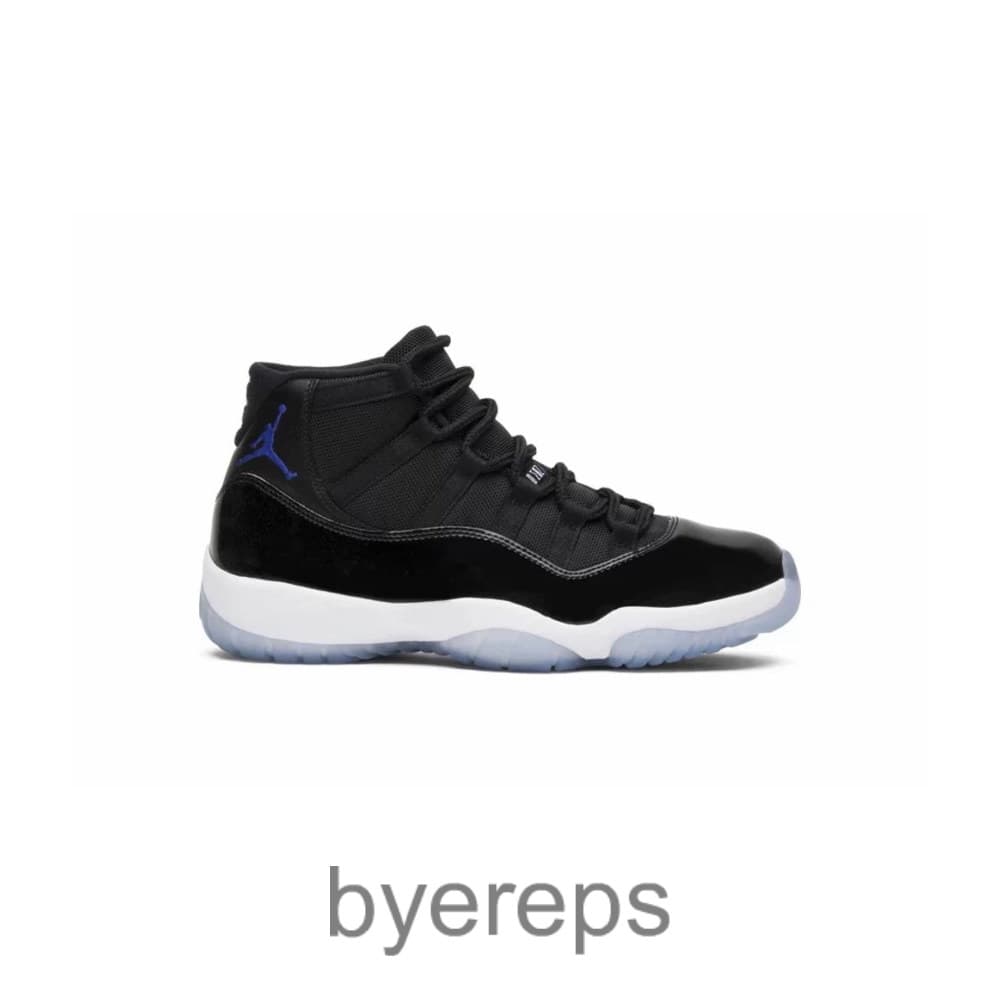 Jordan 11 Space Jam