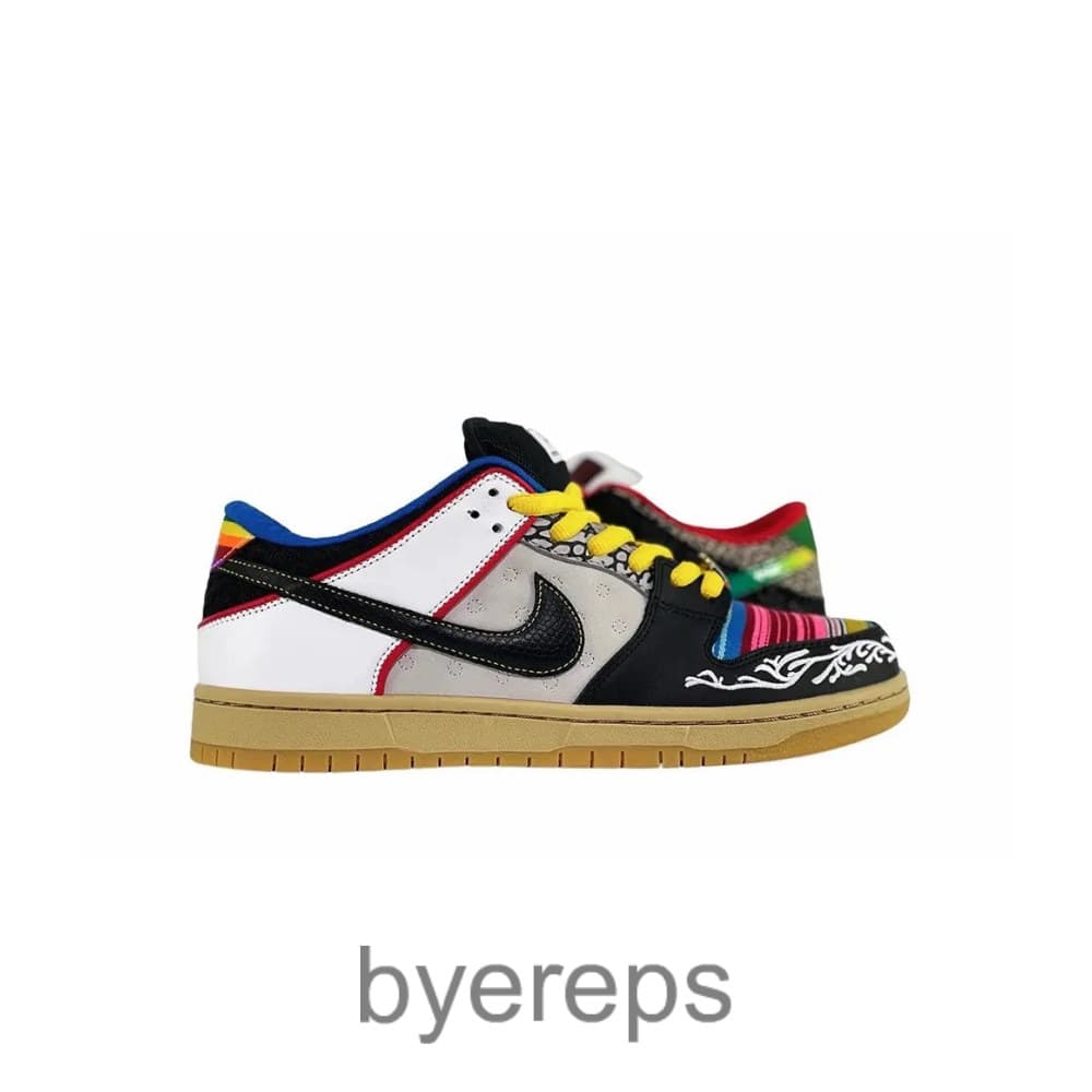 SB Low What The Paul Dunk