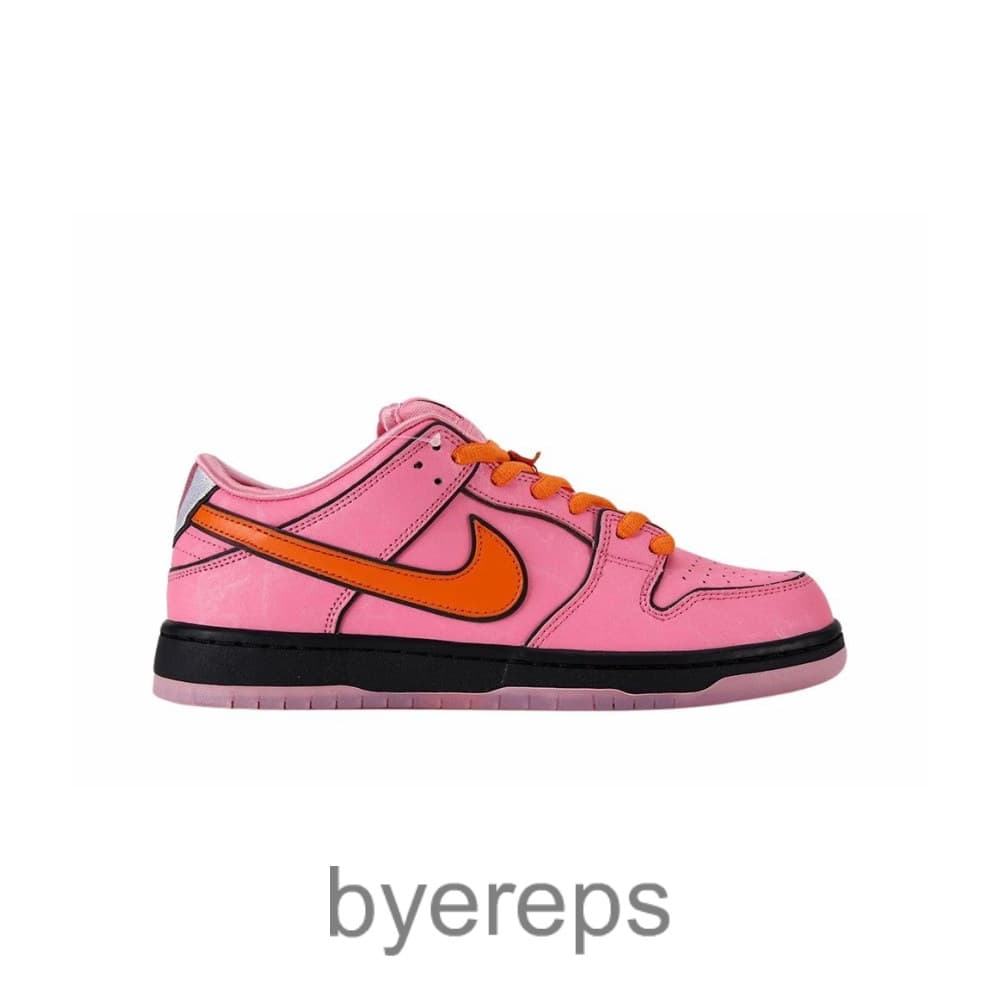 The Powerpuff Girls X Nike SB Dunk Low Blossom