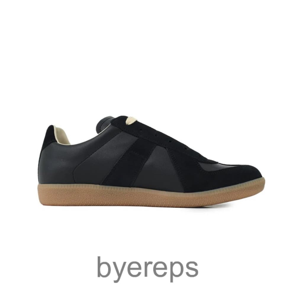 Maison Margiela Replica Black