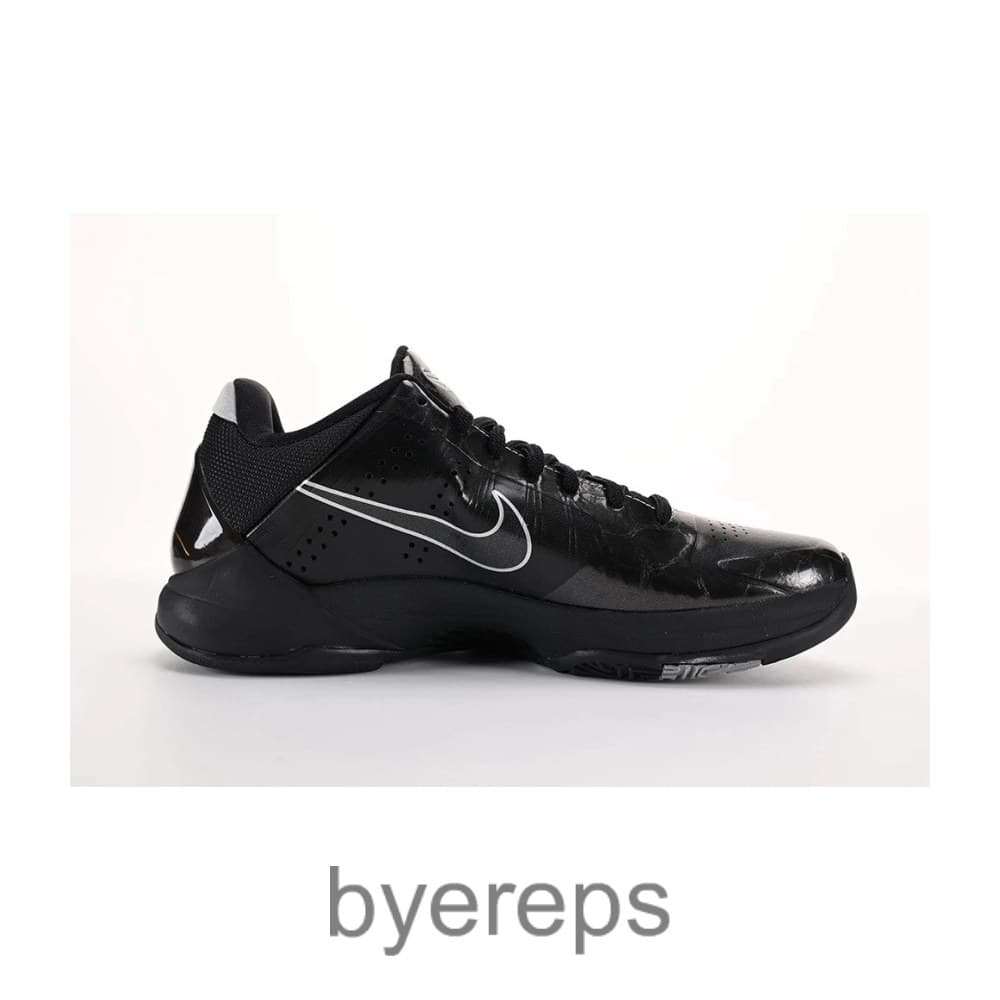 Zoom Kobe 5 Black Out