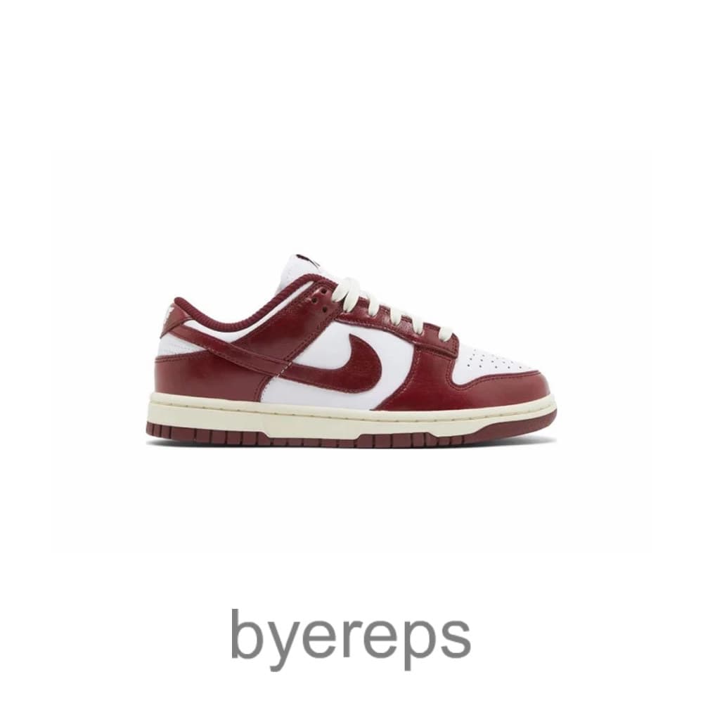 Dunk Low Premium Vintage Red