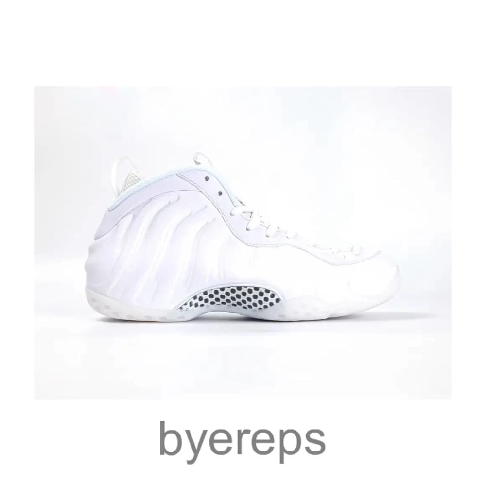 Nike Air Foamposite One Triple White