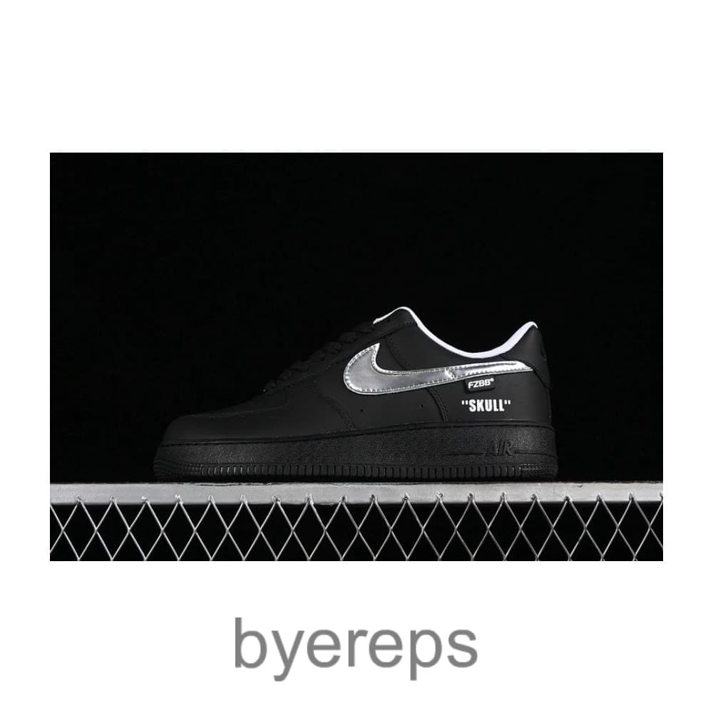 Air Force 1 07 Low White/Black/Silver