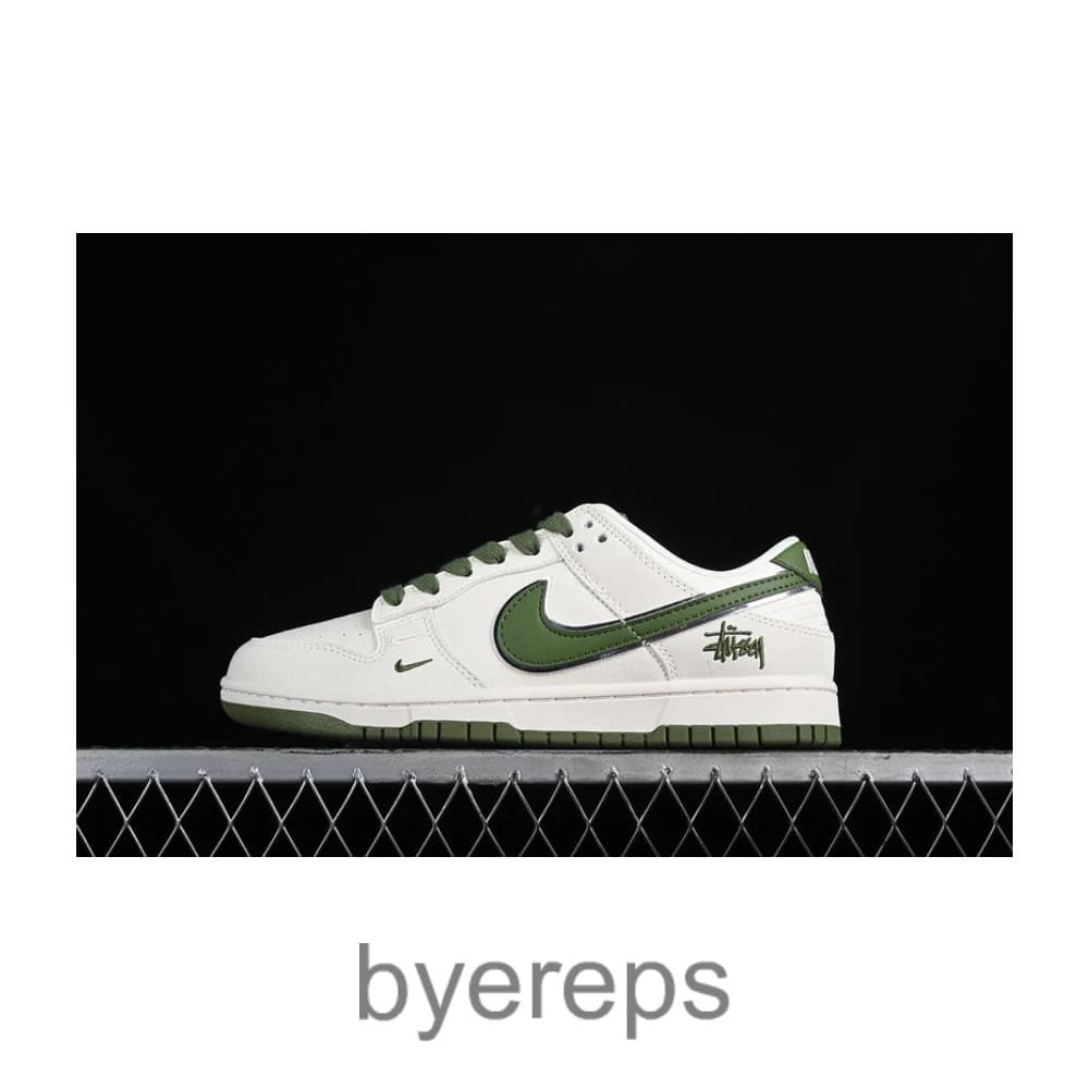 Stussy X SB Dunk Low Off White/Green