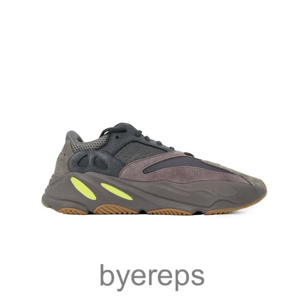Yeezy Boost 700 Mauve