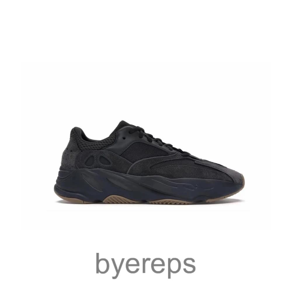 Yeezy Boost 700 Utility Black