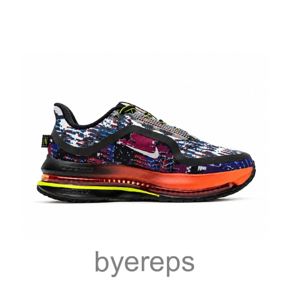Nike Pegasus Premium Multi-Pixel