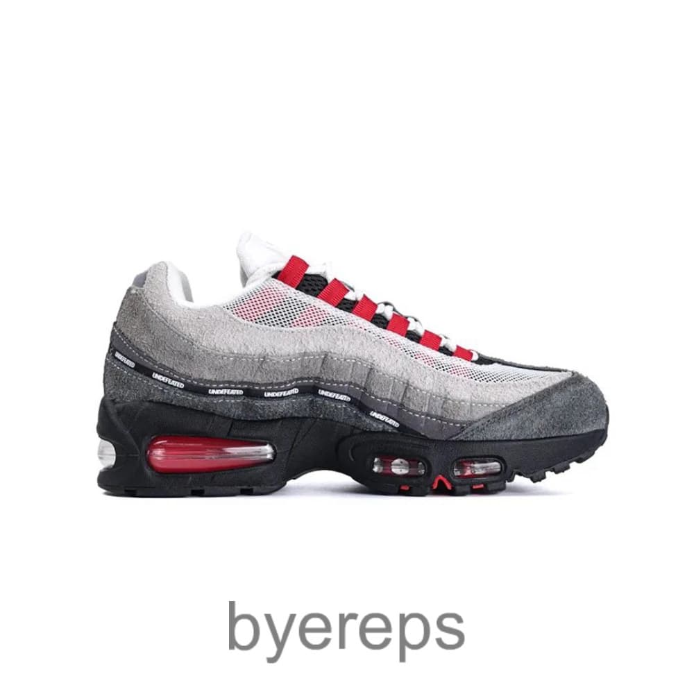 Undefeated Air Max 95 Sp Grey Red
