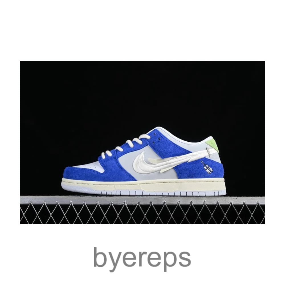 April Skateboards X SB Dunk Low Turbo Green/Metallic Silver/Turbo Green