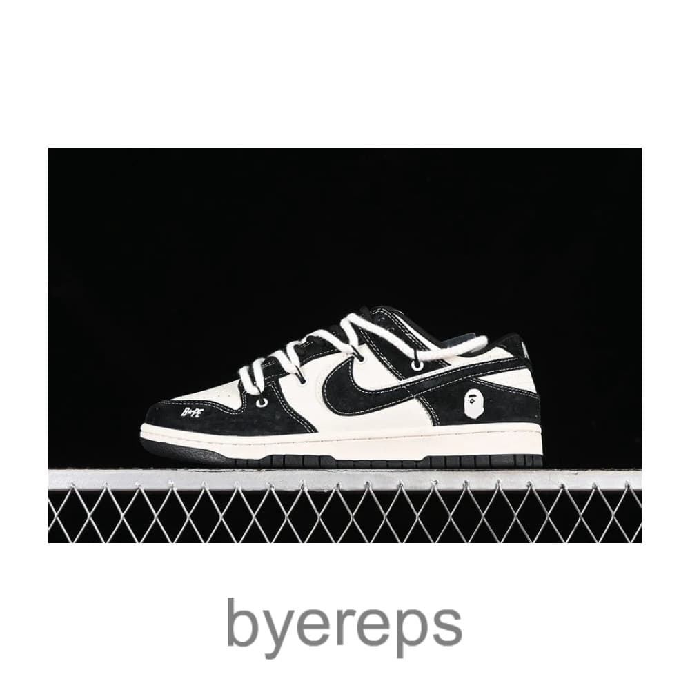SB Dunk Low Bape White/Black
