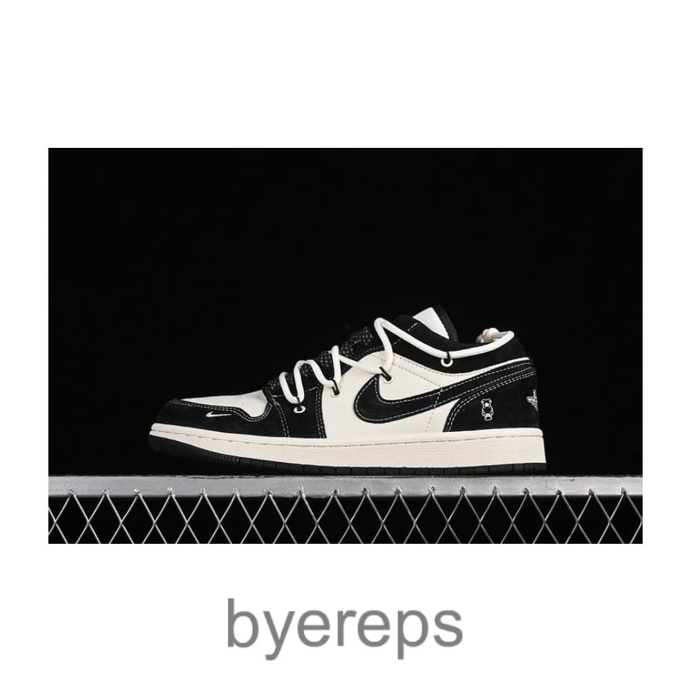 Air Jordan 1 Low White/Black