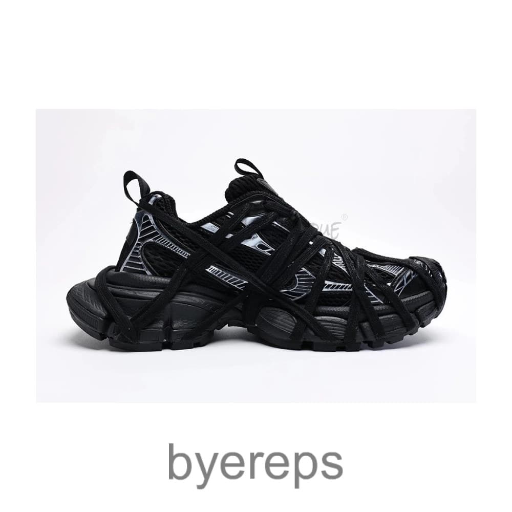Balenciaga Mens 3xl Extreme Lace Sneaker In Black White