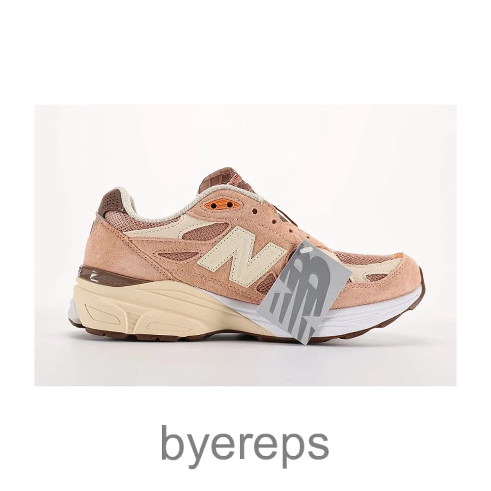 New Balance 990v3 Keepin It Running